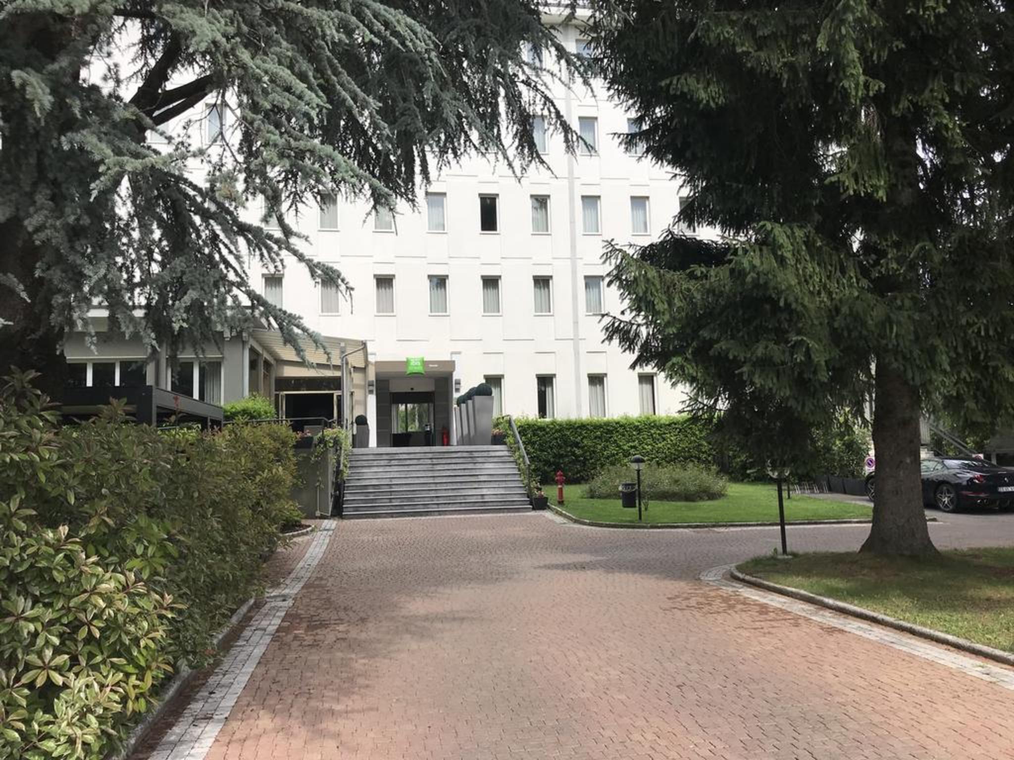 Bis Hotel Varese Exterior foto